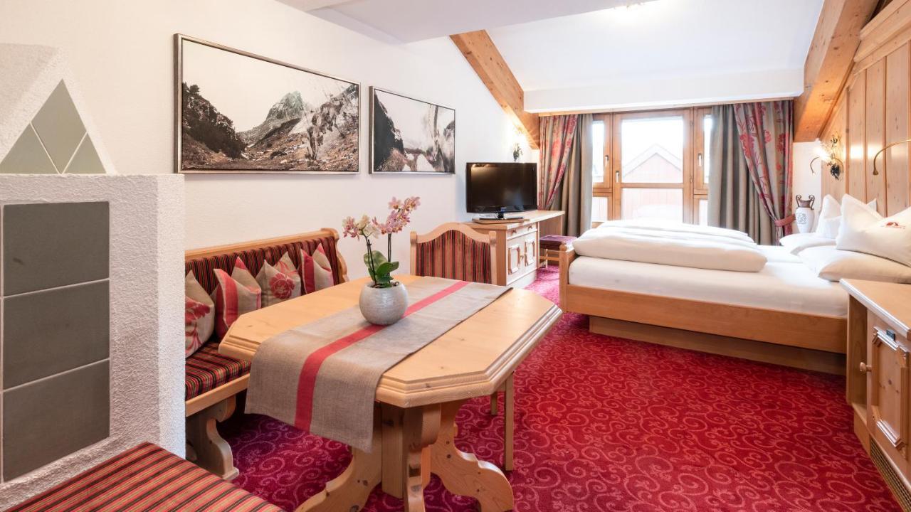 Alpenhotel Ischglerhof Exteriör bild
